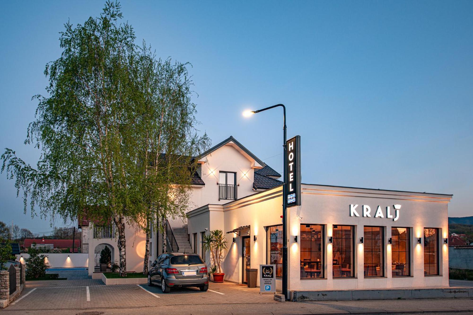 Hotel Kralj Kraljevo Zewnętrze zdjęcie