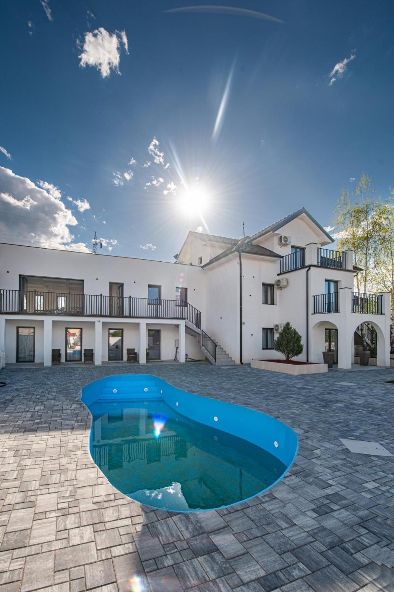 Hotel Kralj Kraljevo Zewnętrze zdjęcie