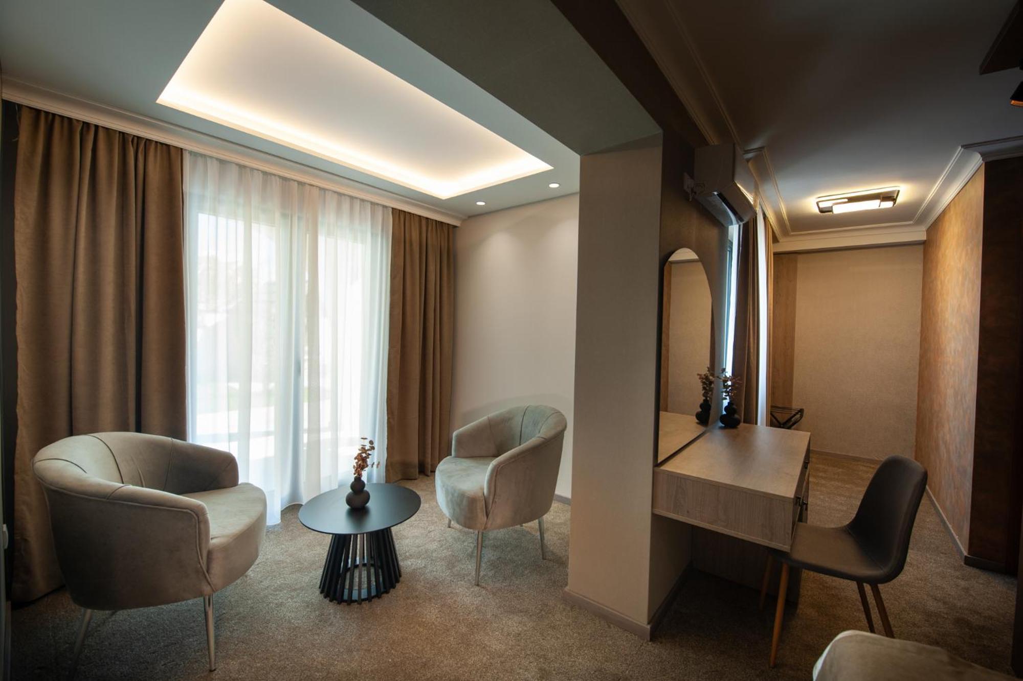 Hotel Kralj Kraljevo Zewnętrze zdjęcie
