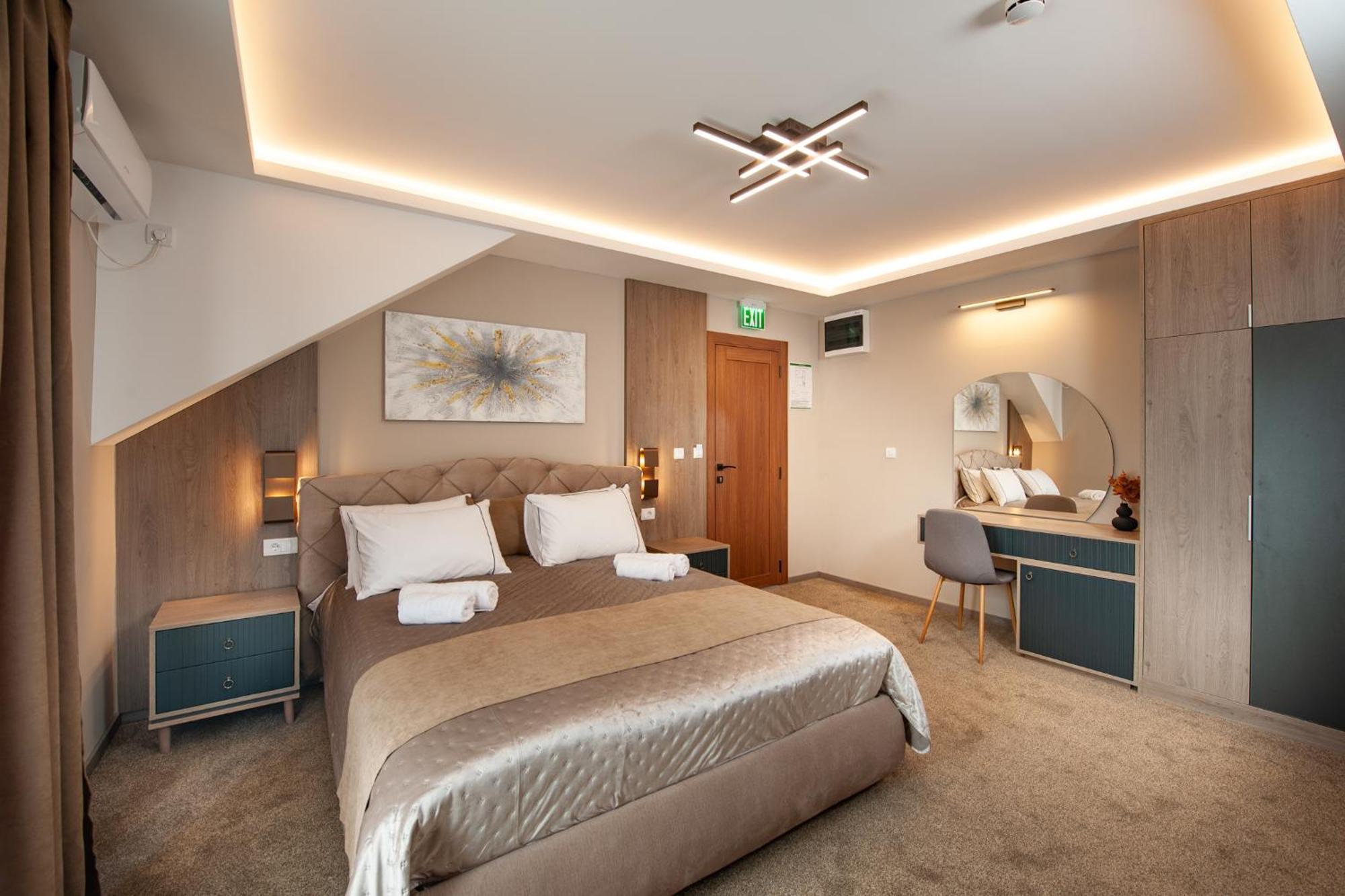 Hotel Kralj Kraljevo Zewnętrze zdjęcie